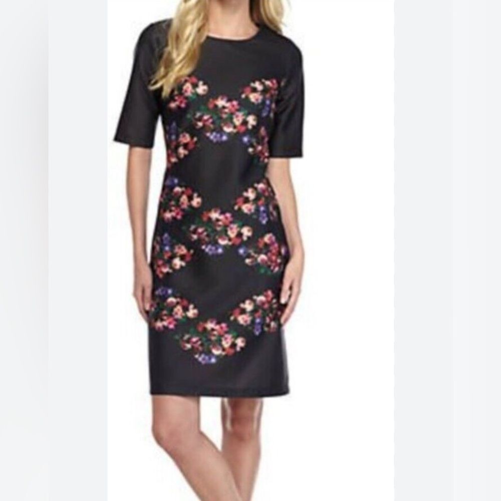 TAYLOR Black with Red Rose Print Crew Neck Scuba Dress Size 8